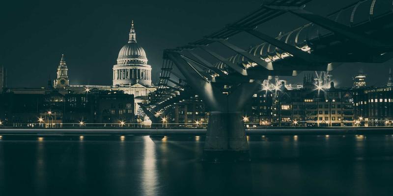 掌握网站开发核心技巧：网络科技实践与技术咨询指南