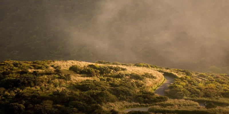 网络科技新引擎：边缘计算如何赋能工业物联网实现实时数据处理与低延迟控制