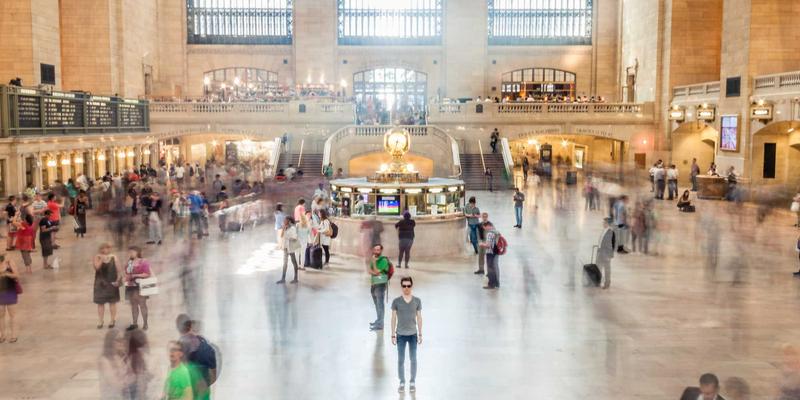 边缘计算如何重塑物联网：网络延迟优化策略与鑫尔网的互联网服务新机遇